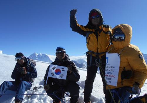 Mera peak (6470m)